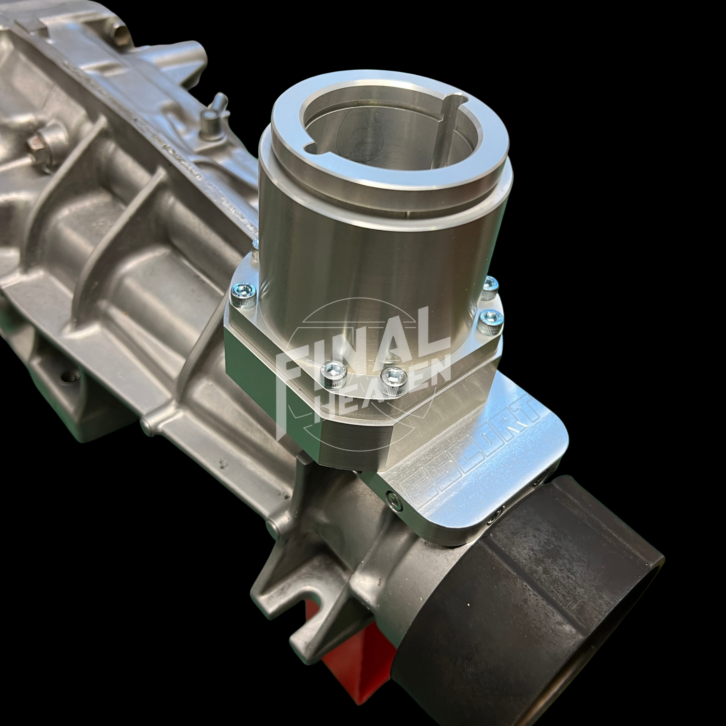 This is an ESCORT Drag Racing Service modified NISMO 6 speed cross manual transmission kit made to adapt to L28 powered Nissan Hakosuka KGC10 and Datsun 240Z 260Z or 280Z.