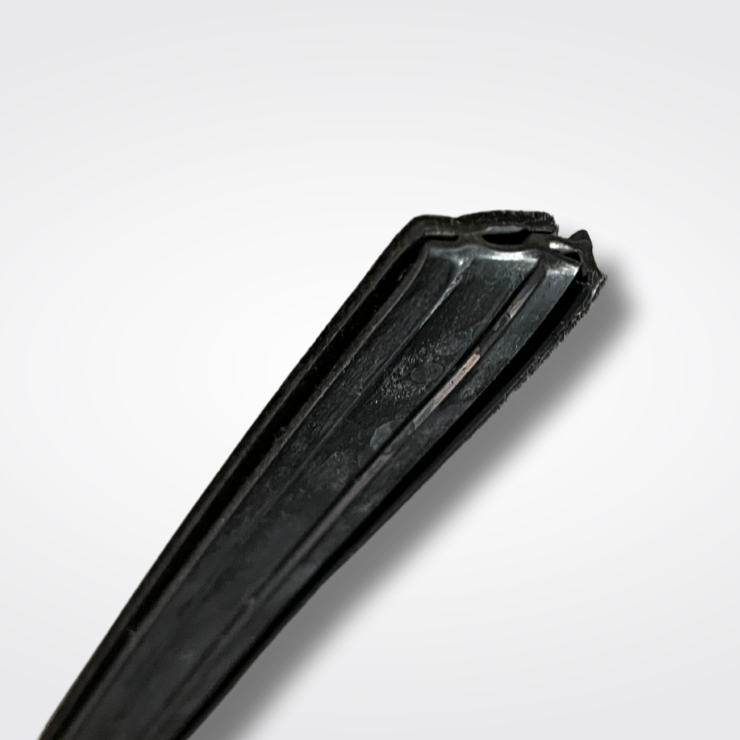 A window squeegee moulding run set for a KGC10 Nissan Skyline 2000GT Hakosuka produced by MSpeed