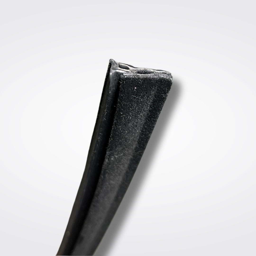 A window squeegee moulding run set for a KGC10 Nissan Skyline 2000GT Hakosuka produced by MSpeed
