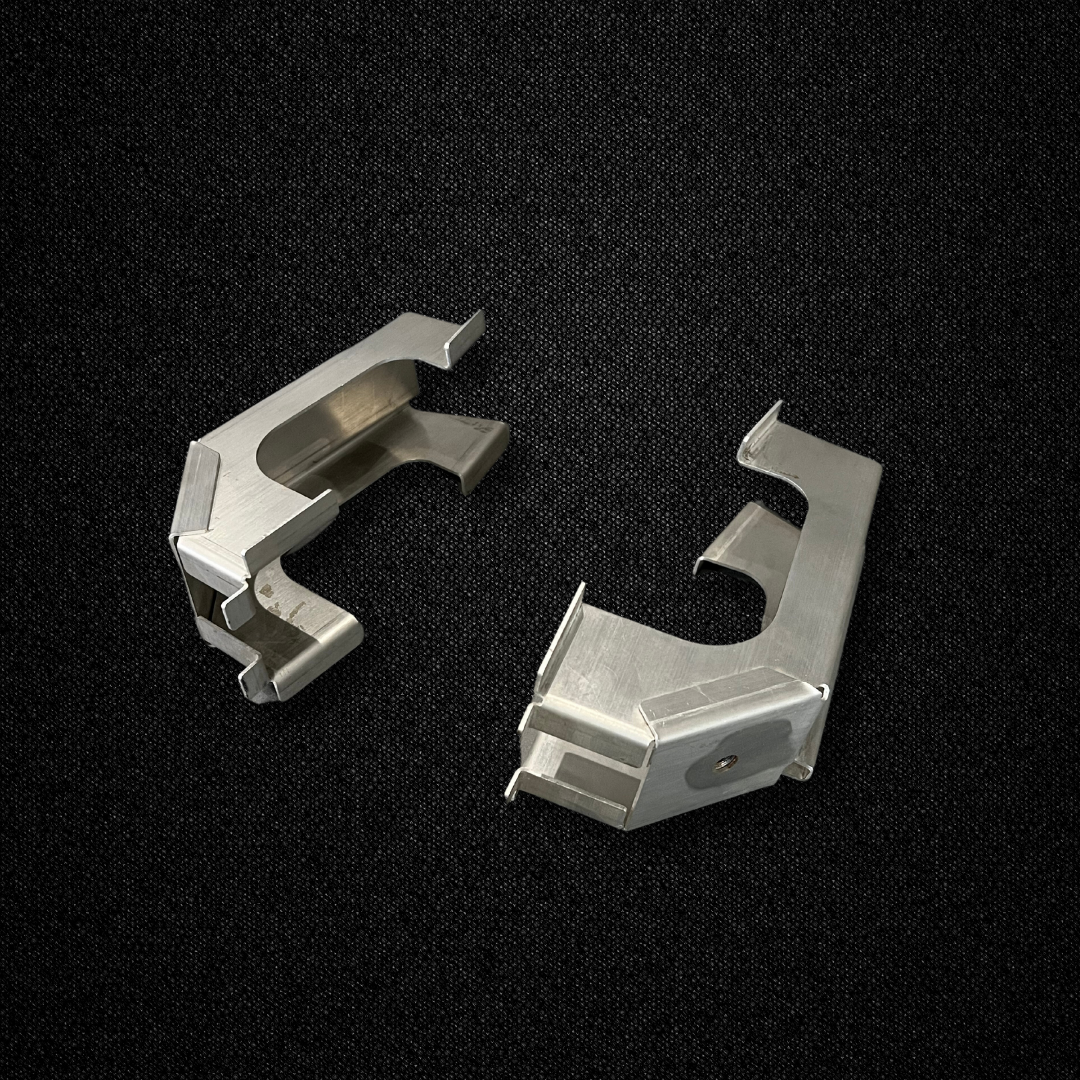 A set of 100L fuel tank stays for a KPGC10 Nissan Skyline 2000GT Hakosuka produced by MSpeed