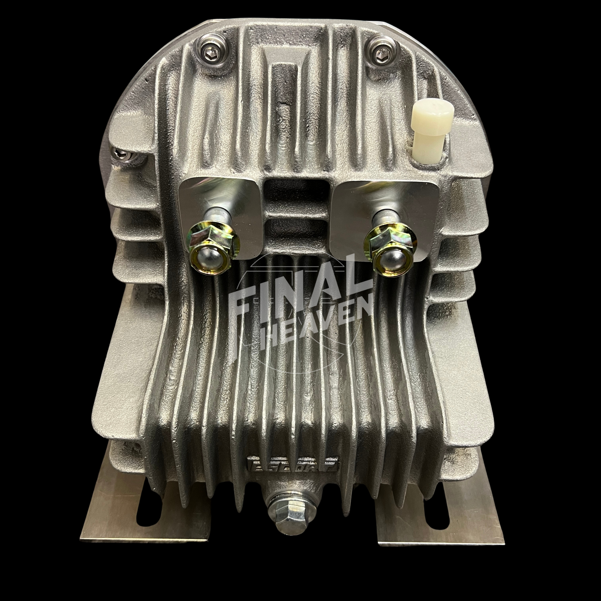 Escort_aluminum_finned_diff_cover_09