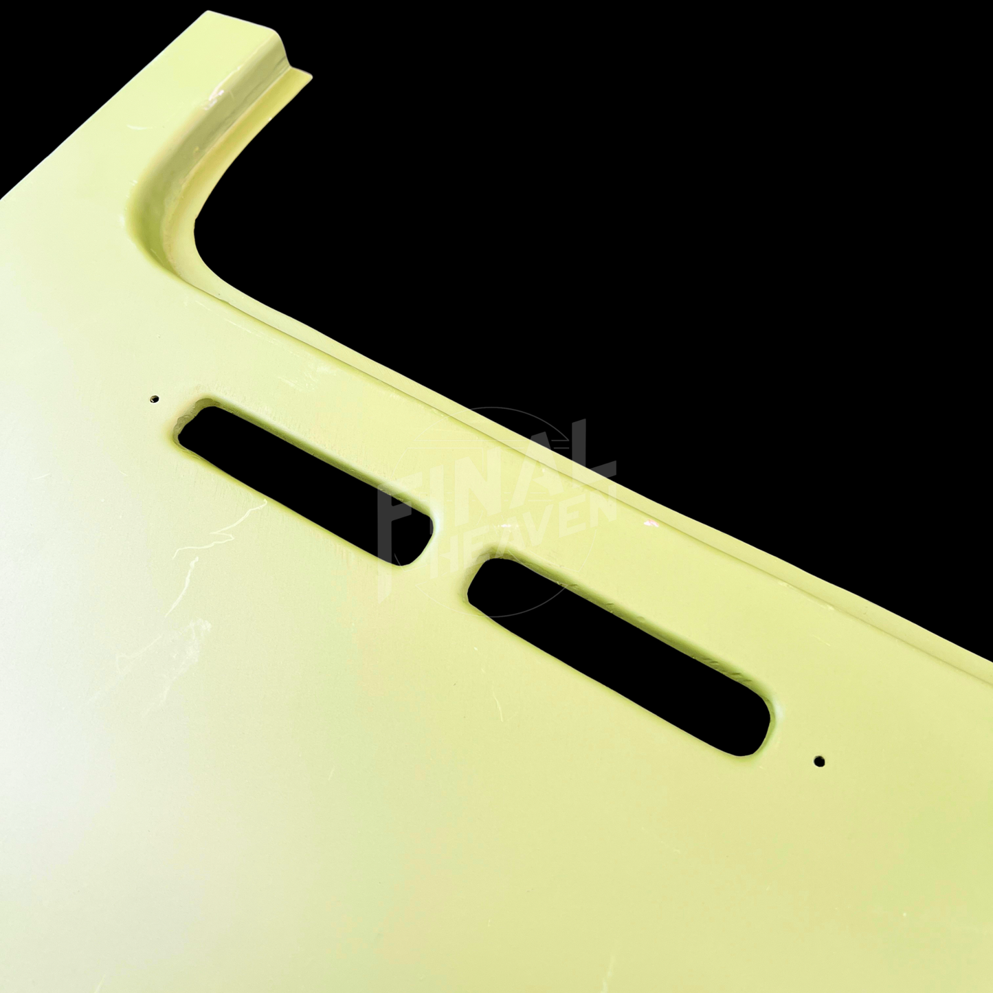 フェアレディZ 初期 S30Z リアゲートアウタースキン下 - KF Vintage JDM