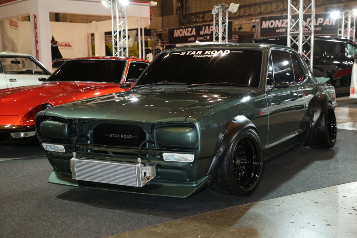 green kgc10 hakosuka star road semi works flares installed frp 