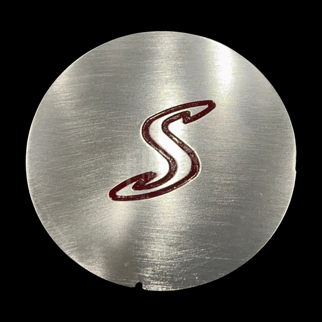 KGC10 Nissan Hakosuka S Mark emblems for rear quarter panel close up front