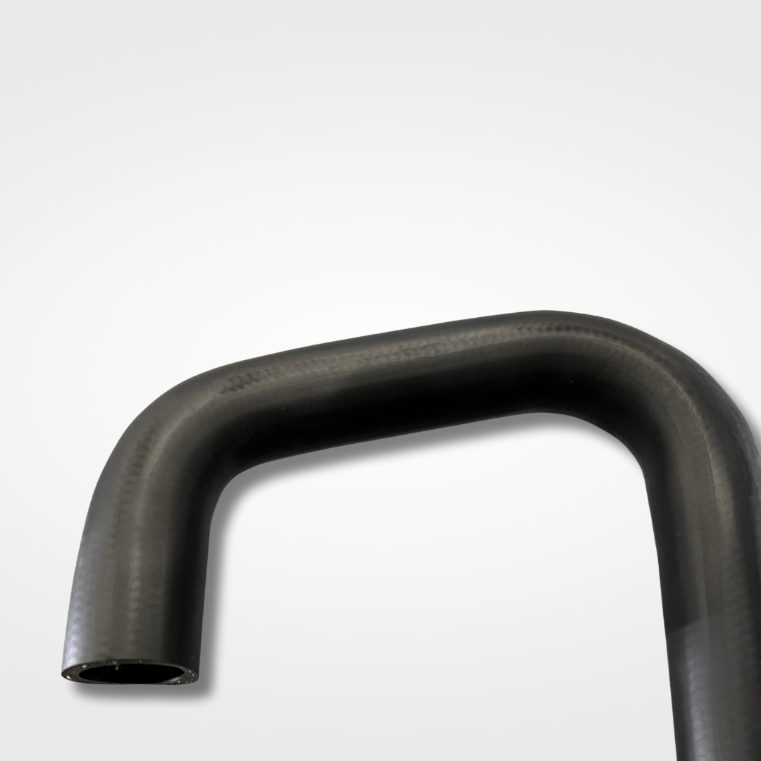 A upper and lower radiator hose set for a KGC10 Nissan Skyline 2000GT Hakosuka produced by MSpeed
