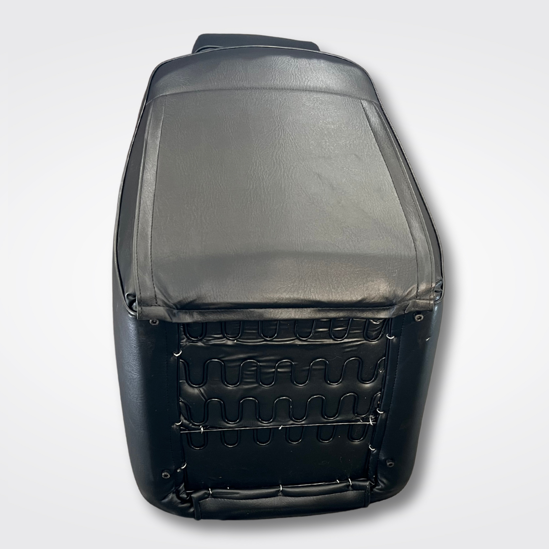 A GT-R replica front seat for a KPGC10 Nissan Skyline 2000GT Hakosuka produced by MSpeed