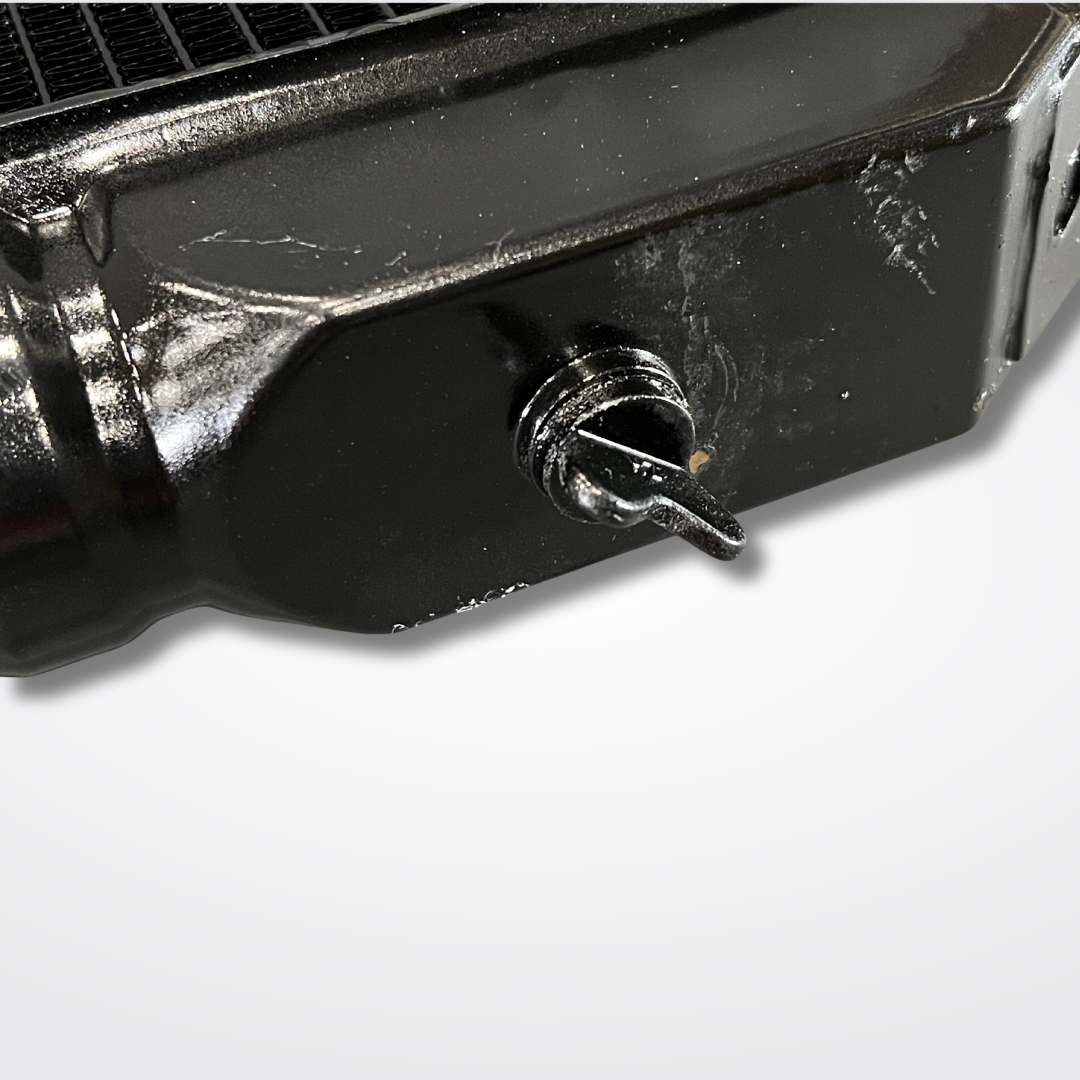A 3 core radiator for a KGC10 Nissan Skyline 2000GT Hakosuka produced by MSpeed