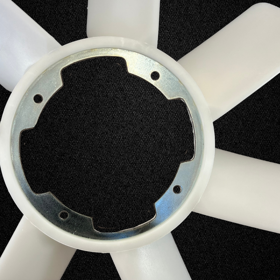 An offset coupling fan for a KGC10 Nissan Skyline 2000GT Hakosuka produced by MSpeed